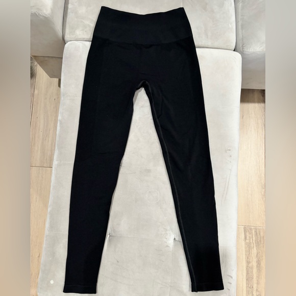 Alphalete leggings - Picture 3 of 4